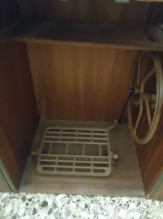 Máquina de Coser Singer Vintage Importada