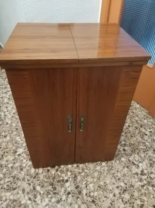 Máquina de Coser Singer Vintage Importada