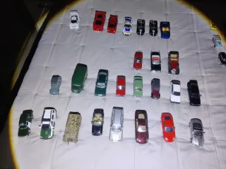 Lote coches (HotWheels, antiguos, rally etc)