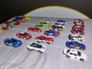 Lote coches (HotWheels, antiguos, rally etc)