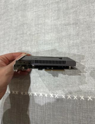 Scheda di rete Asus ROG Areion 10G