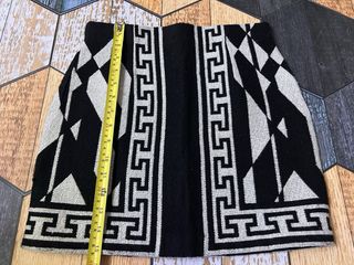 Falda Zara Geometría Blanco y Negro