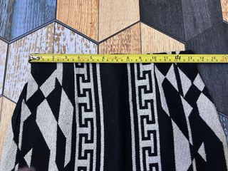 Falda Zara Geometría Blanco y Negro