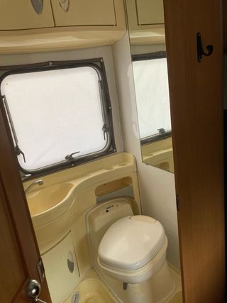 Autocaravana Caravanas Internacional Riviera 180.