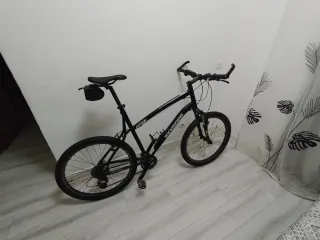Bicicleta Rockrider 5.2 Negra