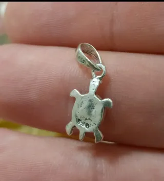 Maravilloso Colgante Tortuga Avalon Plata De Ley 9