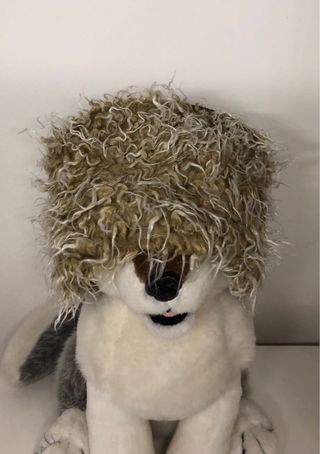 Copricapo in pile beige e nero