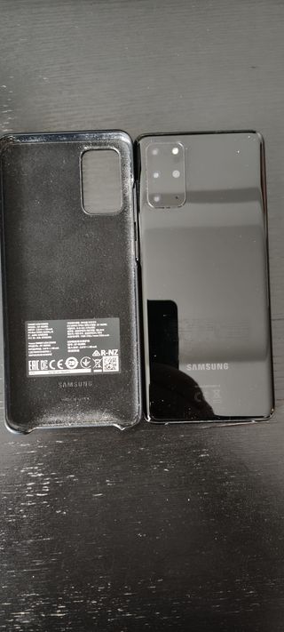 Samsung S20 Plus con Cover LED