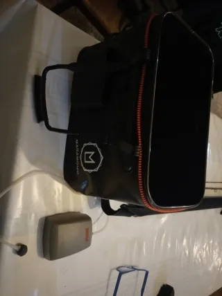 Cubo para peces con aireador