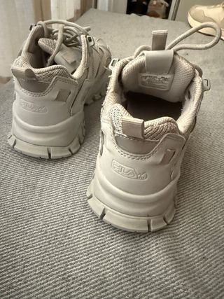 Zapatillas deportivas grises