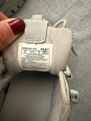 Zapatillas deportivas grises