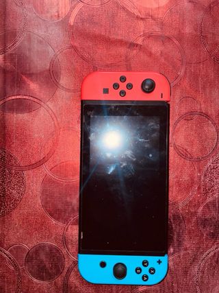 Nintendo Switch Azul y roja