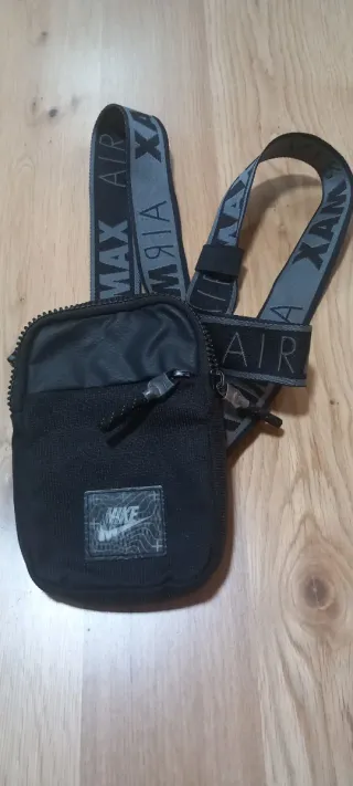 Riñonera Nike Air Max Negra