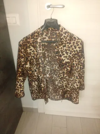 Camicia donna fantasia leopardata