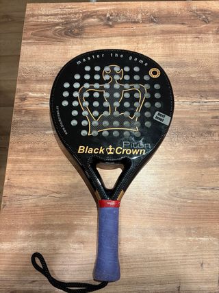 Pala pádel Black Crown Piton Clásica