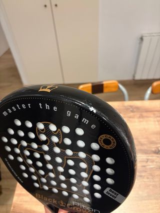 Pala pádel Black Crown Piton Clásica