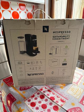 Macchina Caffè Nespresso Vertuo Plus Nera