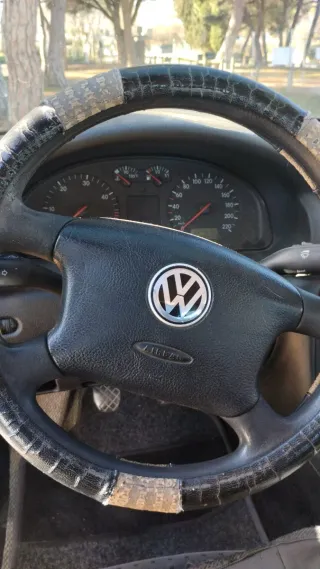 Volkswagen Passat 1998