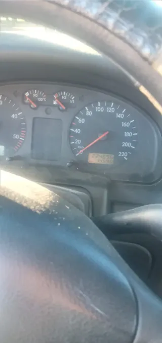 Volkswagen Passat 1998