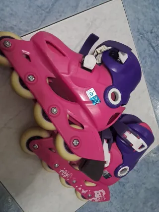 Patines en línea rosas y morados