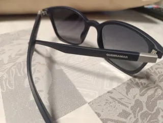 Gafas de sol Quebramar azuladas y negras