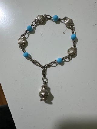 Pulsera Plata Ley Conchas y Cuentas Azules