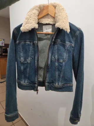 Casaca vaquera Mango azul con borreguito