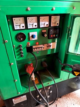 Generador 20Kws Lombardini Mod.LDW2204 Como nuevo