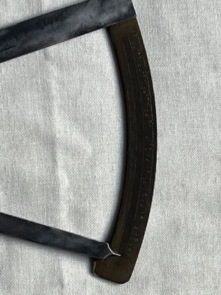 Calibrador de papel 17 cm.