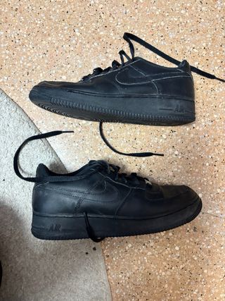 Zapatos Nike Air Force 1 Negros