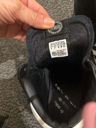 Adidas Tenis Hi Top Negro Blanco  Con tacon