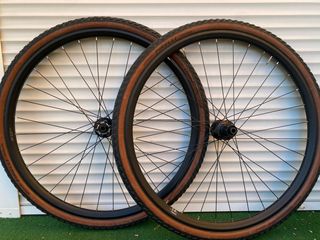 Llantas para Bicicleta de Gravel con Cubiertas