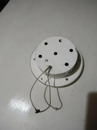 Lampada da soffitto bianca