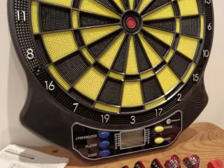 Diana Electrónica con Dardos