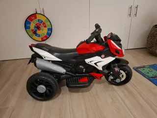 Moto Eléctrica Infantil 3 Ruedas Roja
