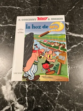 La hoz de oro (Asterix) (Spanish Edition)