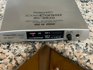 Roland SC-8820 Sound Canvas Modulo Sonoro