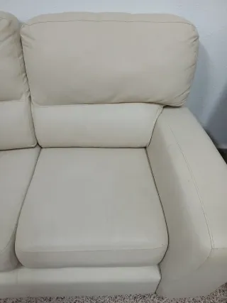 Sofá de piel 2 plazas beige