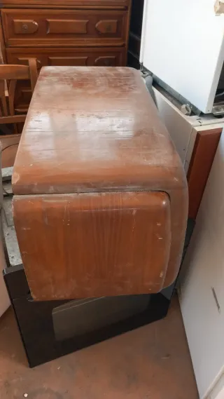 Radio a valvole Magnadyne vintage