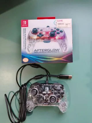 Mando Afterglow Nintendo Switch Transparente