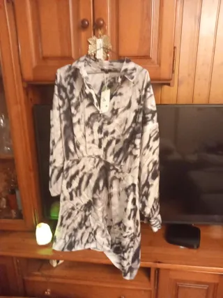 Vestido estampado sin estrenar