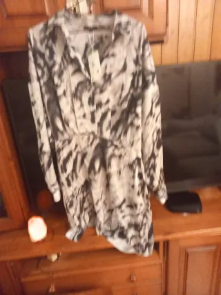 Vestido estampado sin estrenar