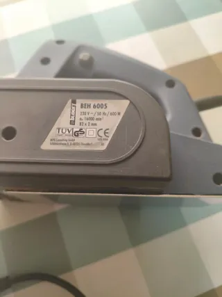 Taladro y cepillo madera Black+Decker