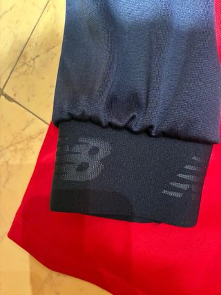 Chaqueta New Balance LILLE OSC prepartido