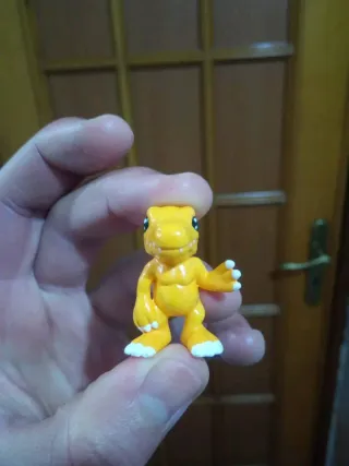 Action Figure Digimon Agumon