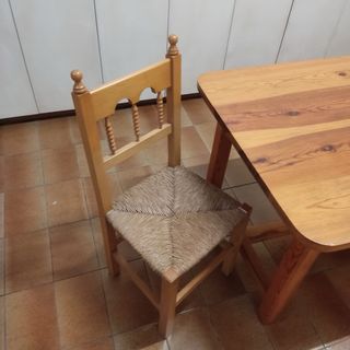 Mesa de roble macizo con 8 sillas