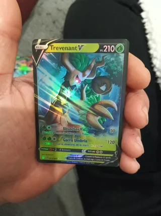 Carta Pokémon Trevenant V 013/203