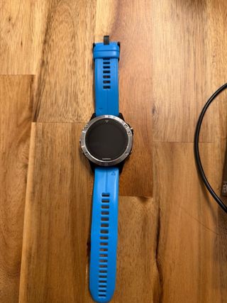 Garmin Fenix 5 Plata con Correa azul. Con caja.