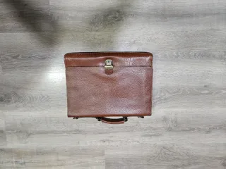 Maletín ejecutivo piel marrón