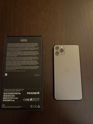 iPhone 11 Pro Max 256GB Space Gray